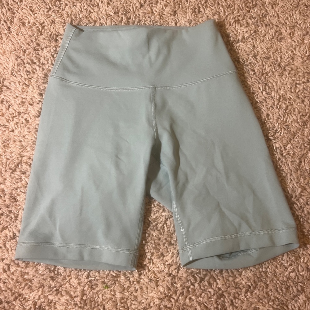 Lululemon wunder under biker short size 6
